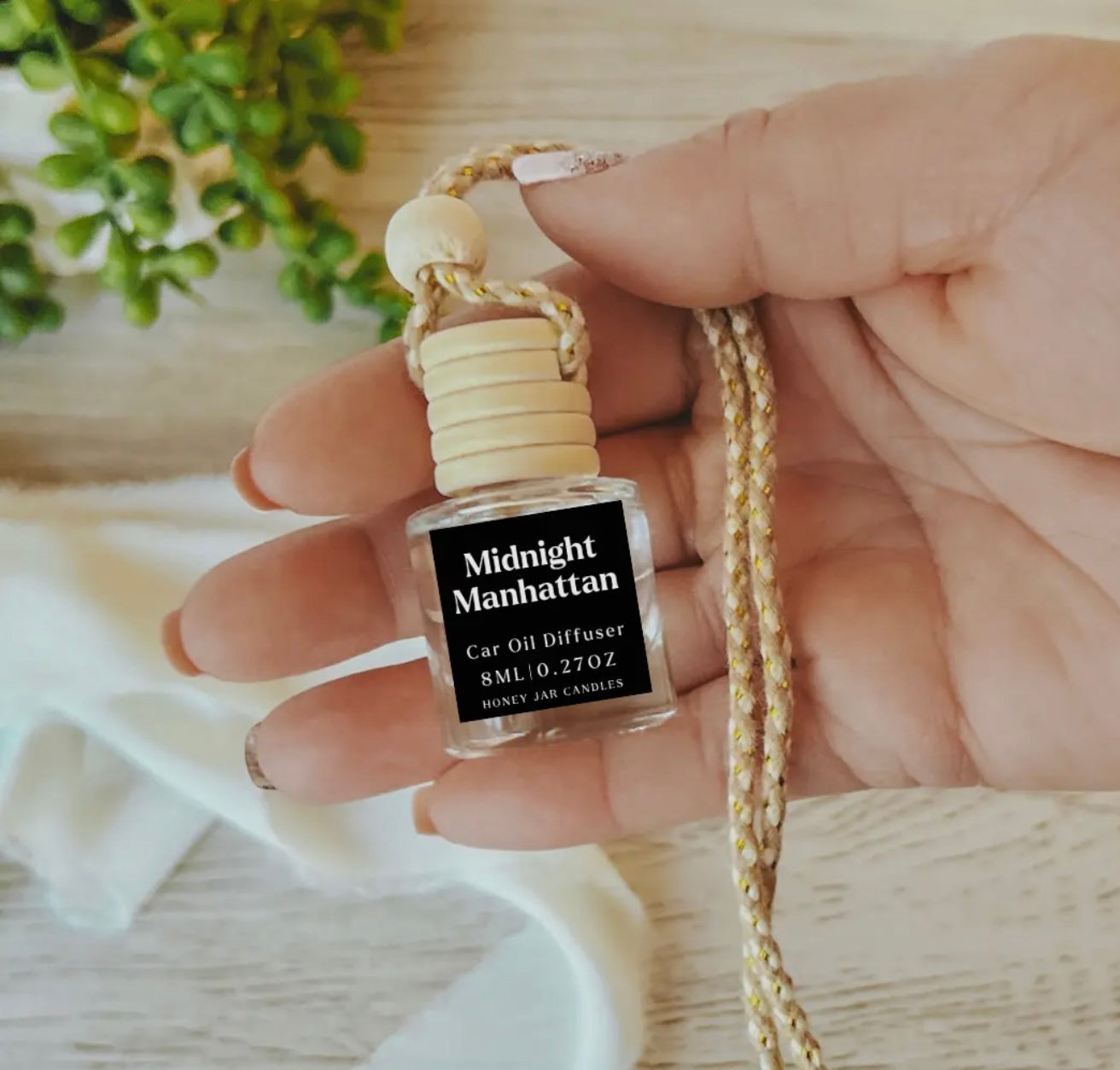 Hanging Car Difussers | Midnight Manhattan