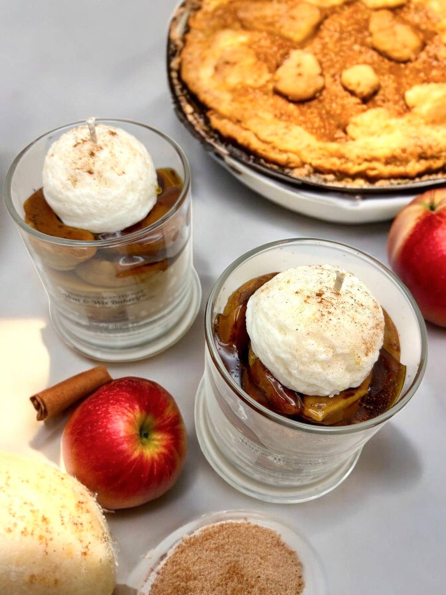 Baked Apple Pie Candle. 13 oz. Large Soy Dessert Candle